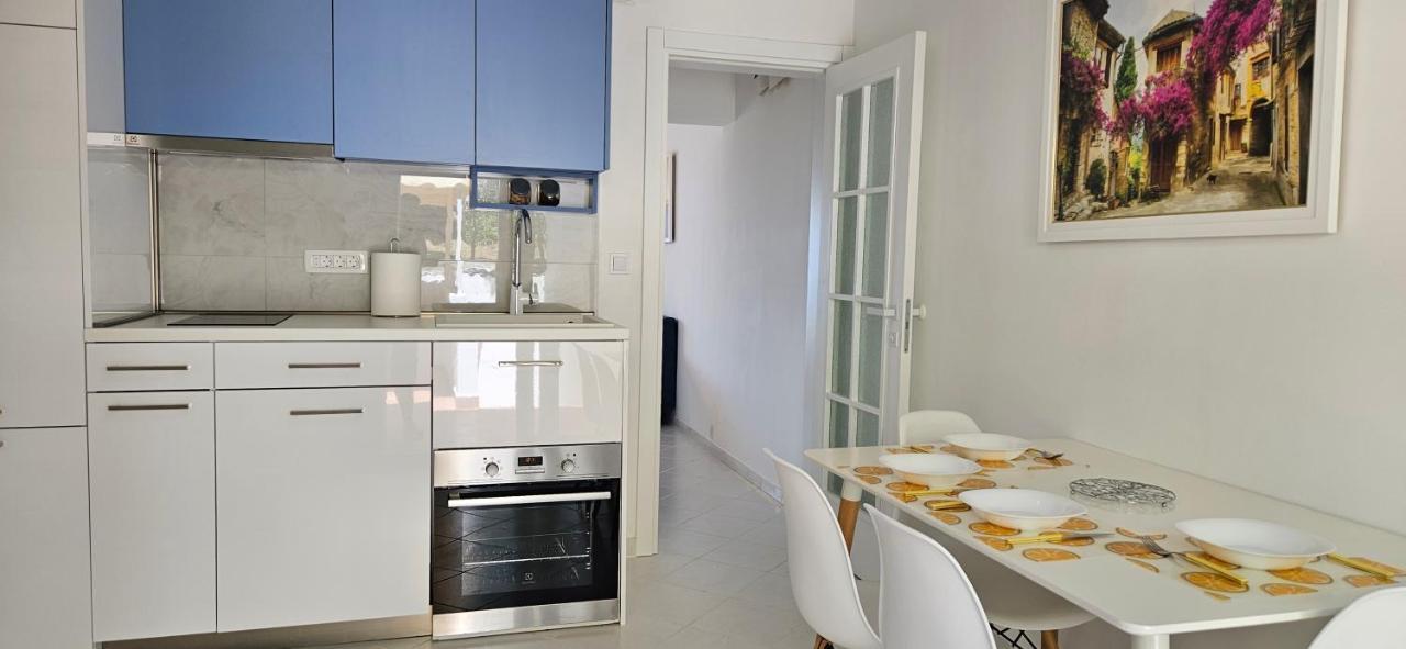 Sea View Apartment Aria Petrovac Екстериор снимка